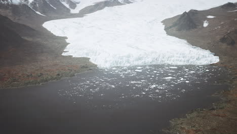 Glaciar-Reenland-Muy-Afectado-Por-El-Calentamiento-Global